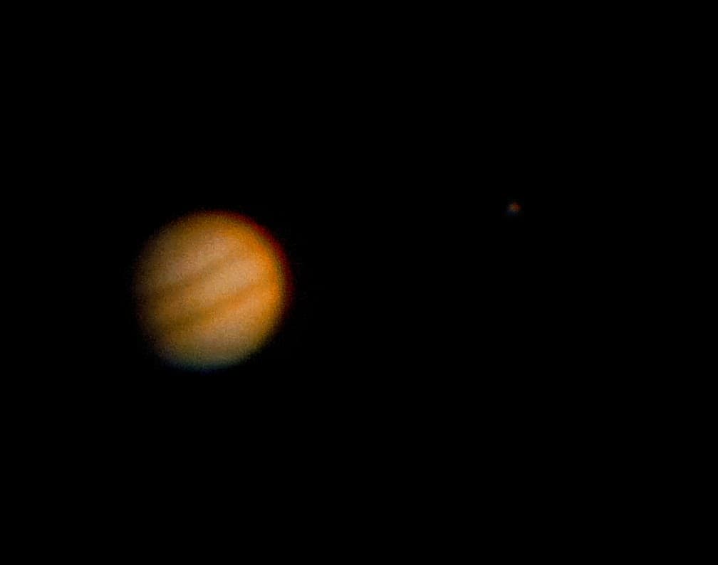 Jupiter avec un de ses satellites